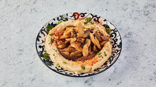 חומוס עם פטריות וירק
